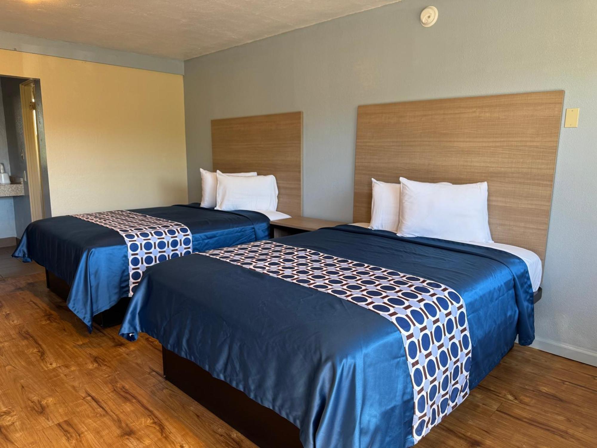 Discovery Inn Modesto Ngoại thất bức ảnh